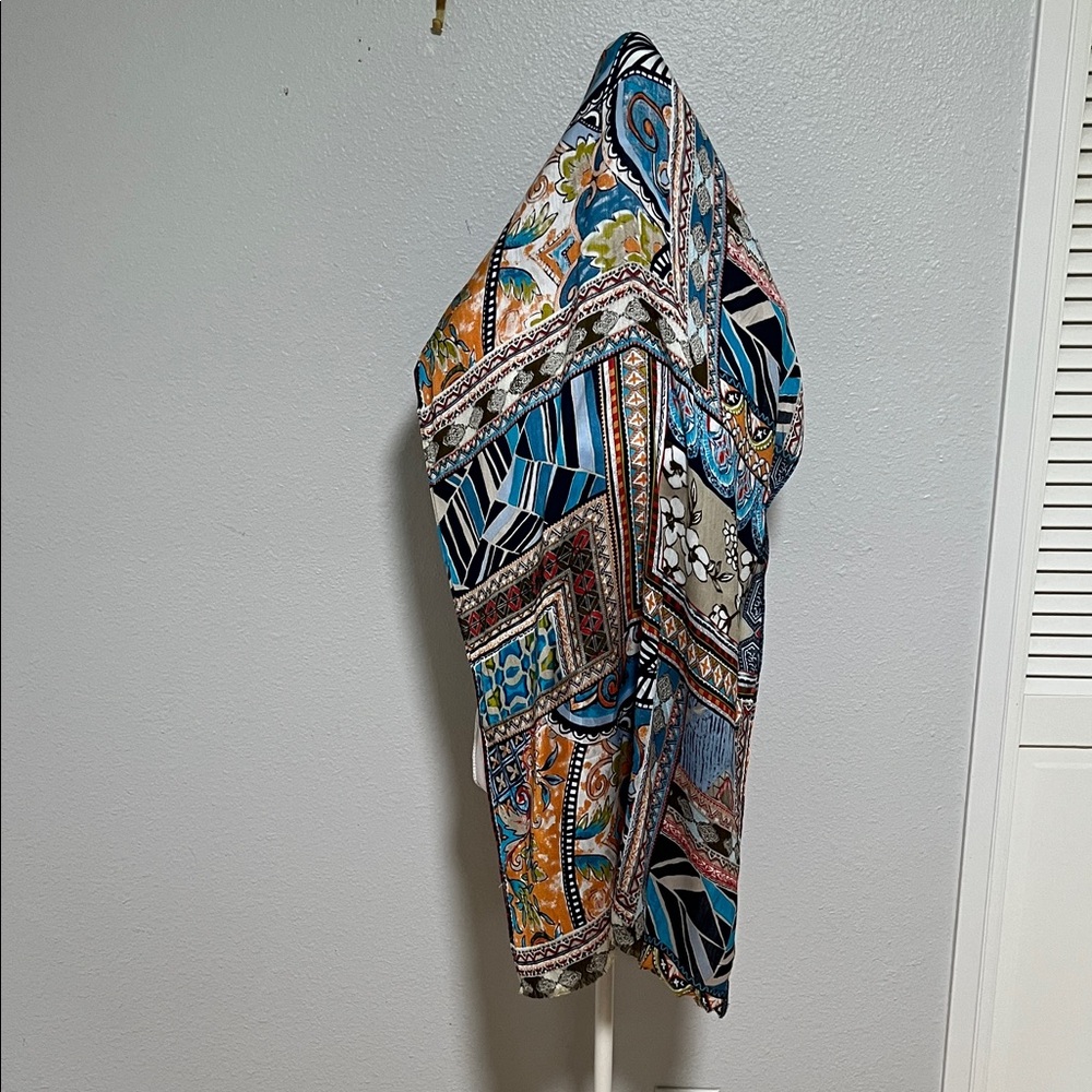 Colorful Patterned Scarf - Picture 2 of 3